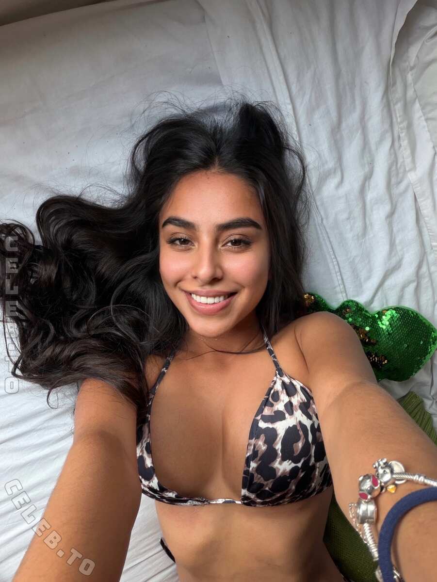 Catalina Escobar nude photo 5