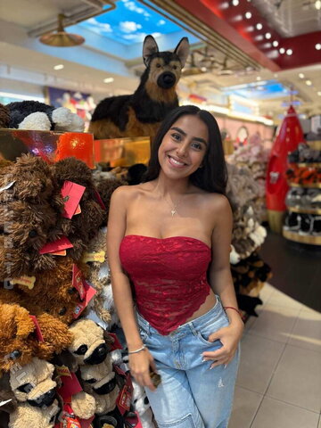 Catalina Escobar Fresh (23 photos)