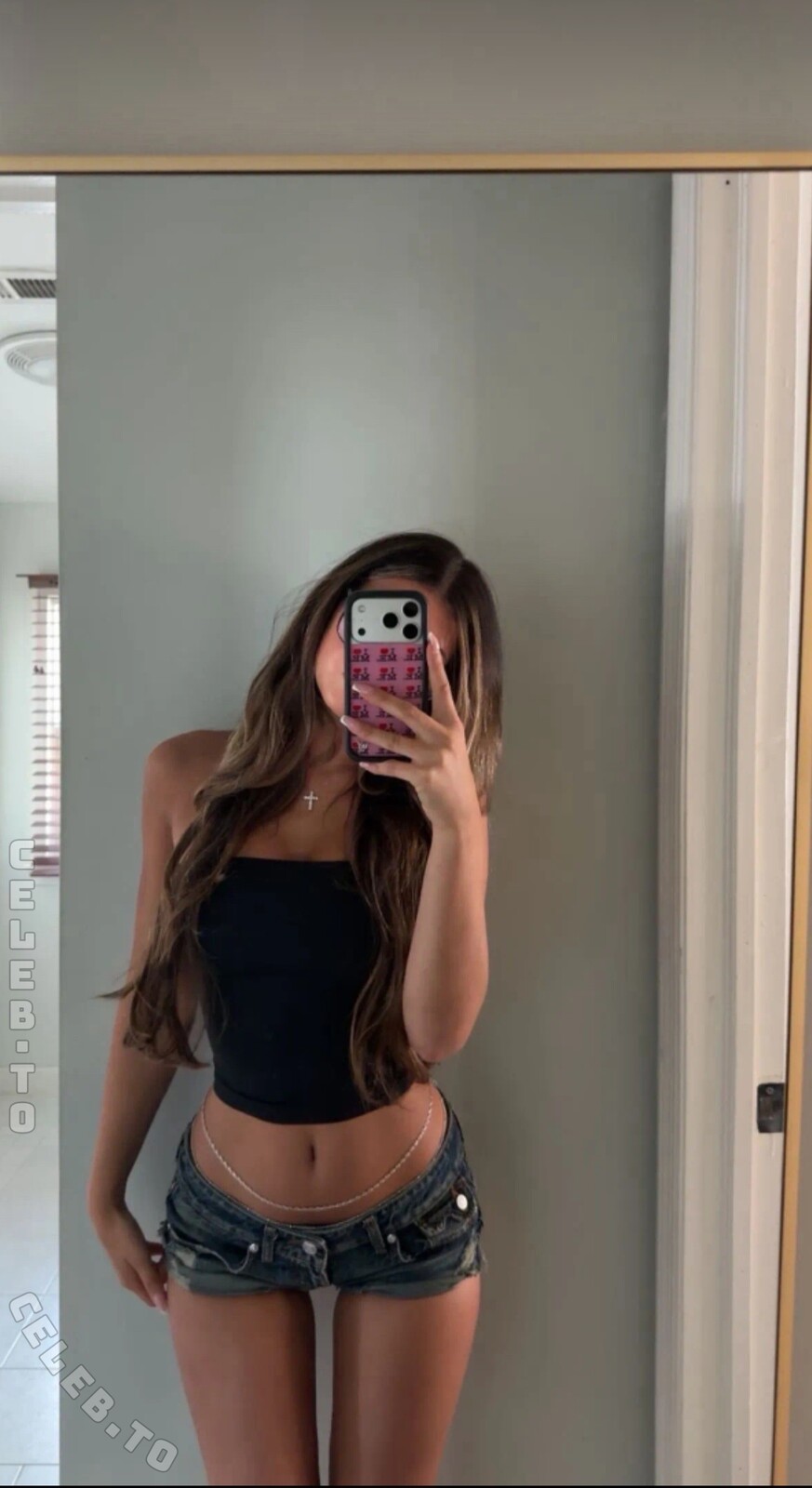 Catalina Pisciotta nude photo 1