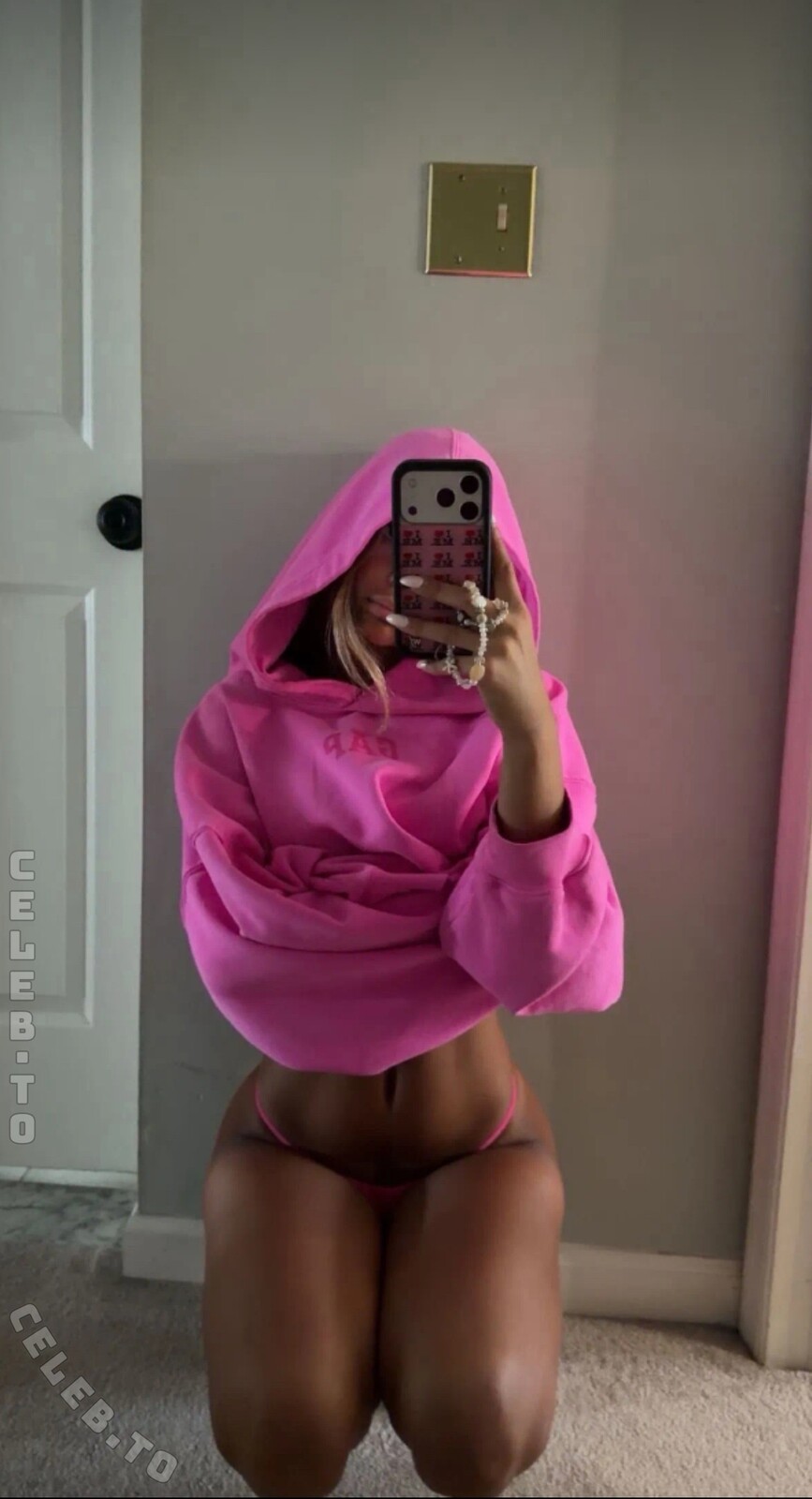 Catalina Pisciotta nude photo 2