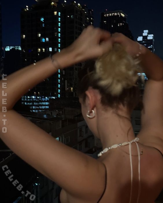 Cathi nude photo 1
