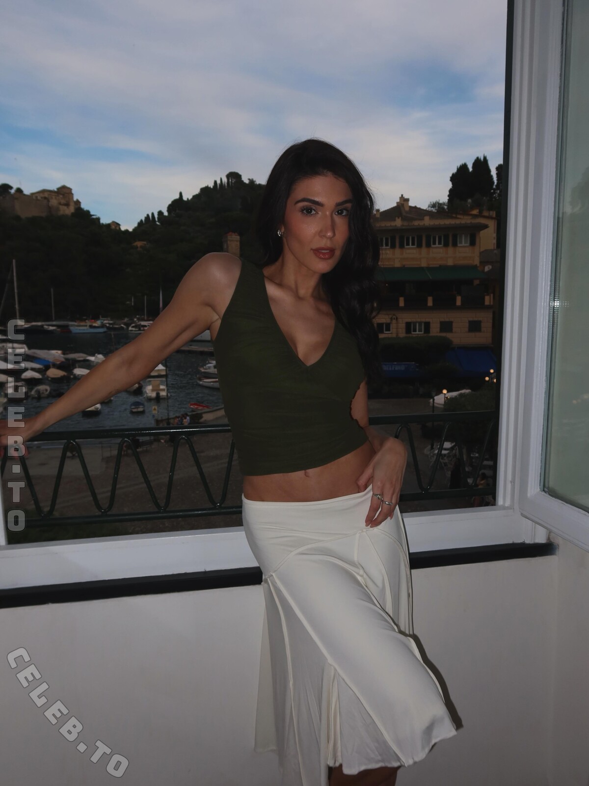 Cathy kelley nude photo 5