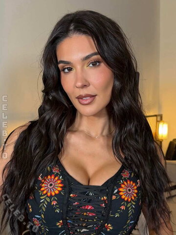 Cathy kelley nude photo 8