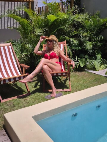 Catia Paganote nude photo 14