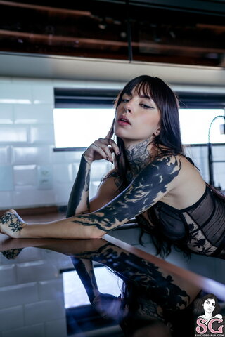 Catink nude photo 1