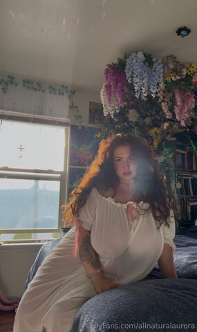 Cayenna Wiley nude photo 1