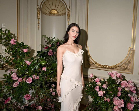 Caylee Cowan nude photo 2