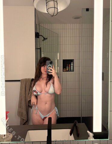 Cdzfit nude photo 22