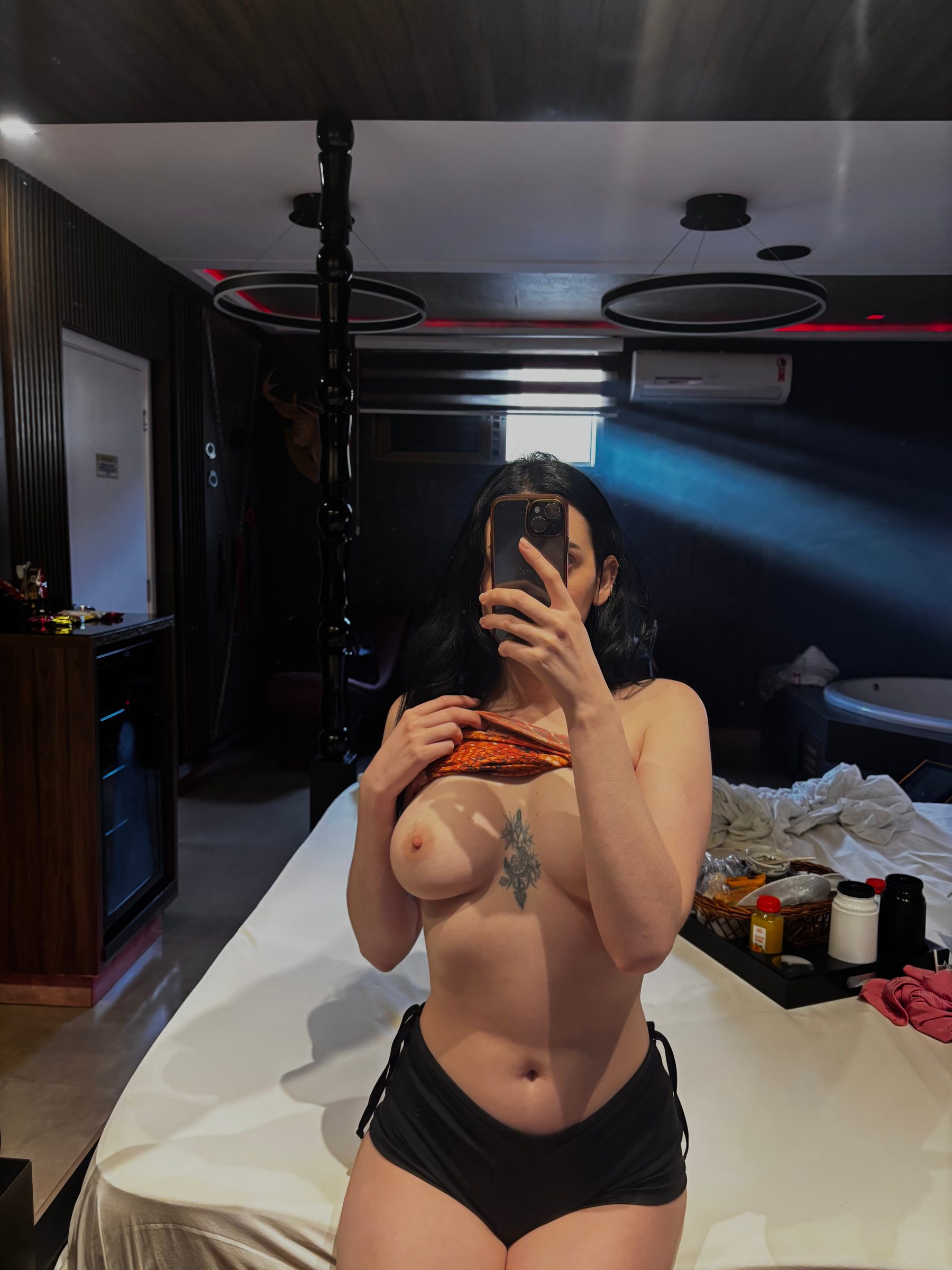 Cece nude photo 8