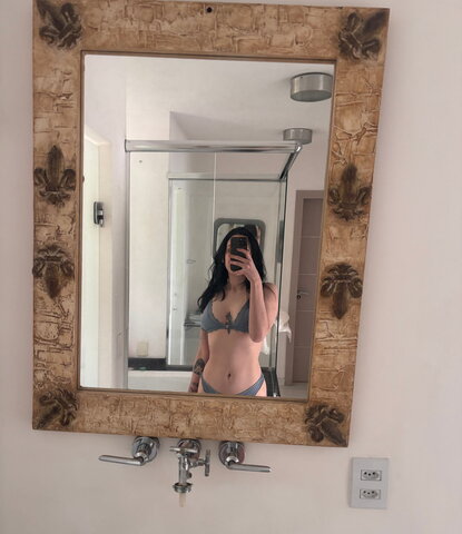 Cece New (17 photos)