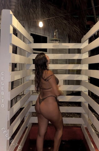 cecii63 nude photo 14
