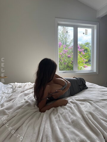 Cecilia Rose nude photo 7