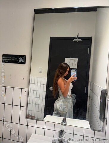 Cecilia Rose Fresh (2 photos)