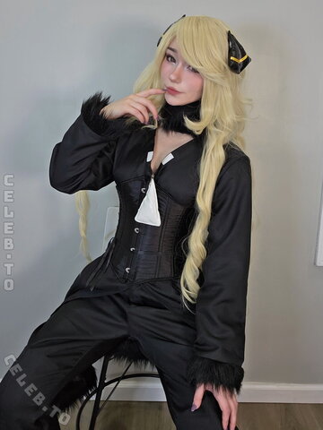 Celebi.cos nude photo 35