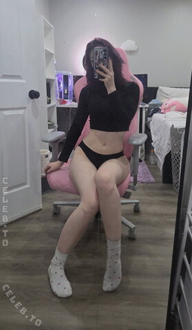Celebi.cos nude photo 26
