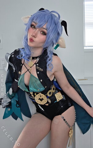 Celebi.cos nude photo 155