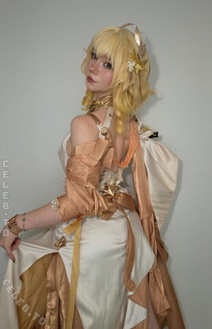 Celebi.cos nude photo 12
