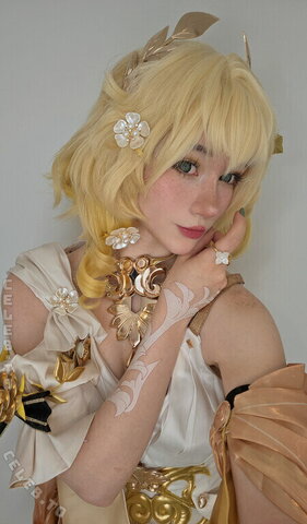 Celebi.cos nude photo 5