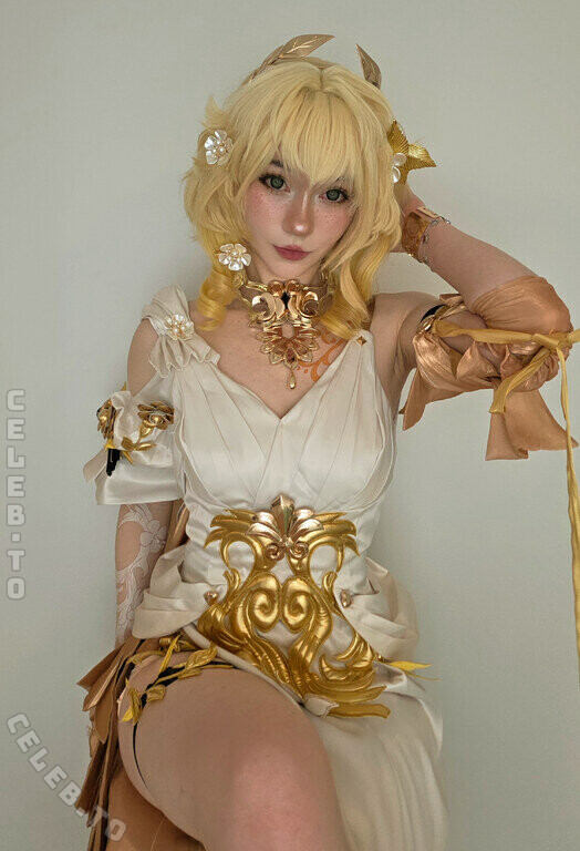 Celebi.cos nude photo 14