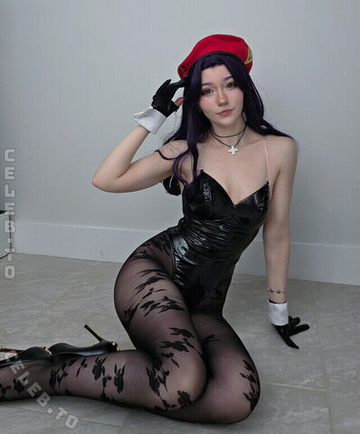 Celebi.cos nude photo 6