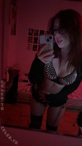 celiiimichelle nude photo 46