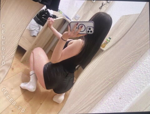 Celinaa.cd nude photo 9