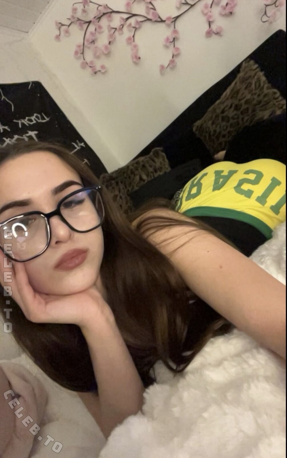Celinaa.cd nude photo 8