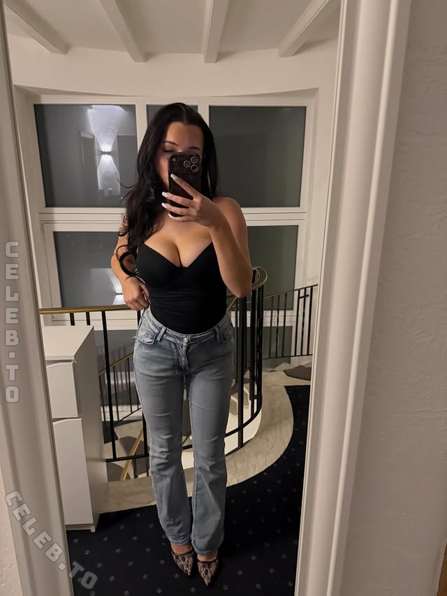 Celina.bcr nude photo 5