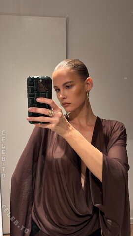 Celine Peschek nude photo 46