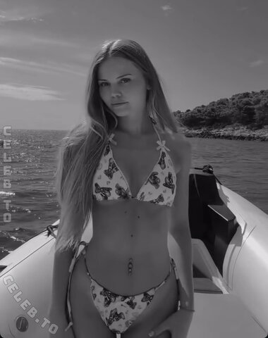 celine.fabienne – Bikini Highlights