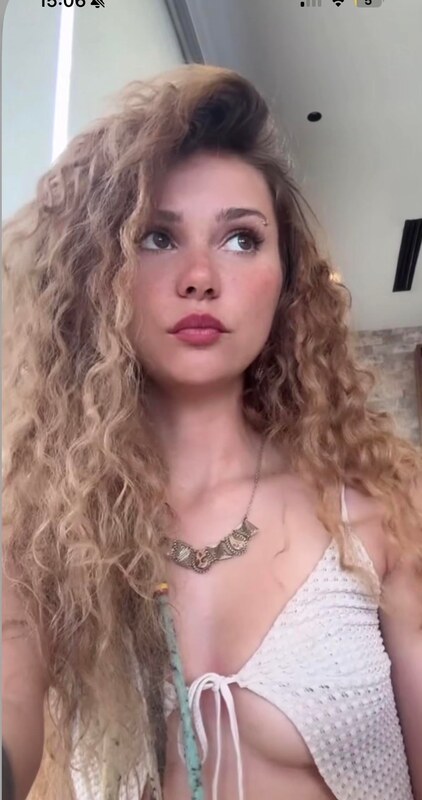 Ceren Yılmaz nude photo 4
