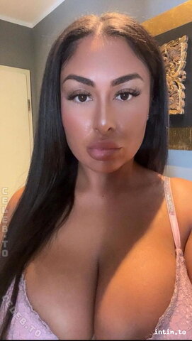 Ceydarouge nude photo 10
