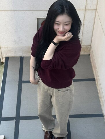 Chaeryeong nude photo 1