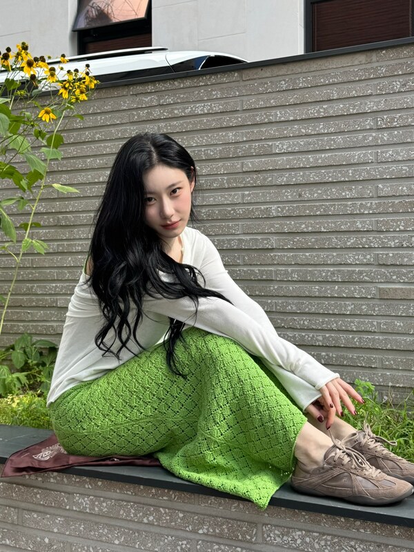 Chaeryeong nude photo 5