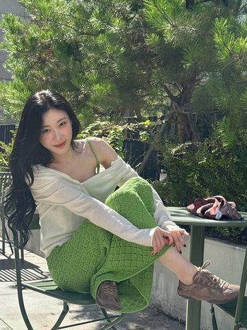 Chaeryeong nude photo 56