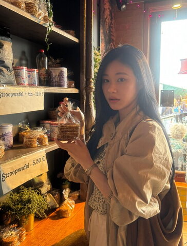 Chaeryeong Fresh (14 photos)