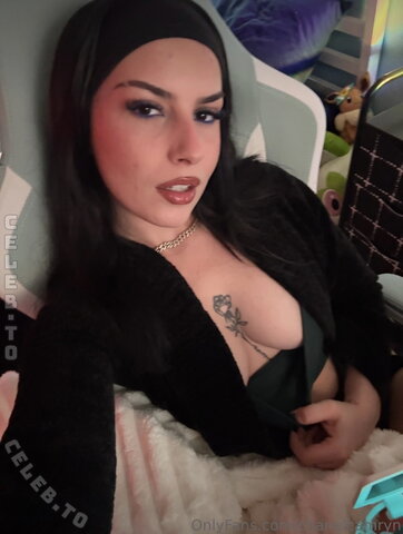 Chanel Camryn nude photo 32