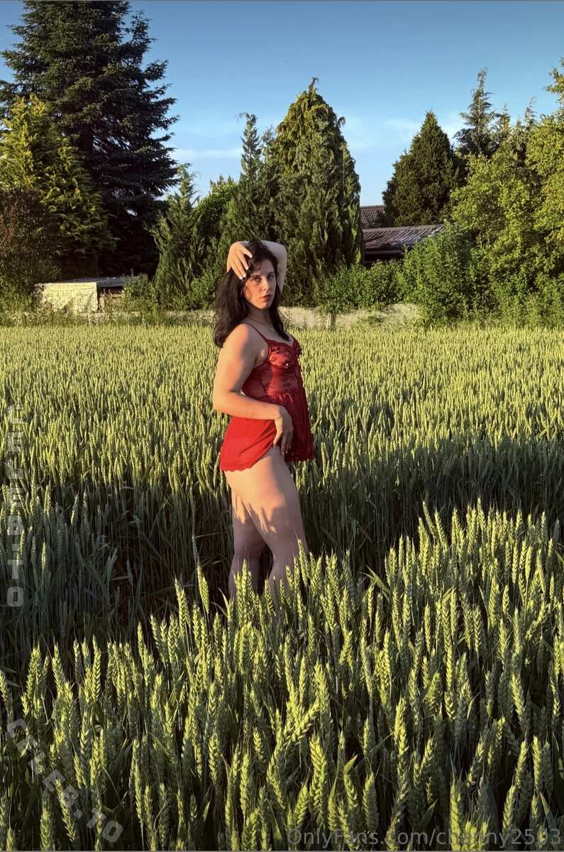 Channy2503 nude photo 2