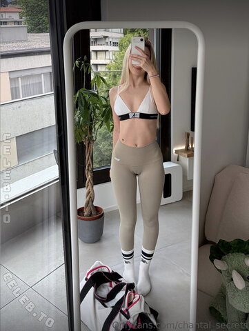 chantal_secrets photo 2