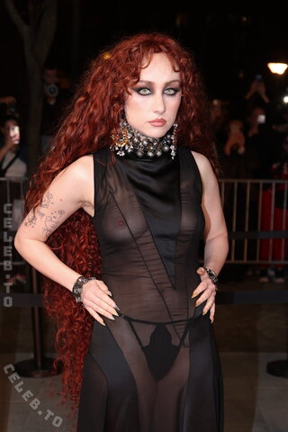 Chappell Roan nude photo 13