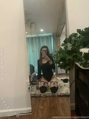 Chapstickbxtch nude photo 11