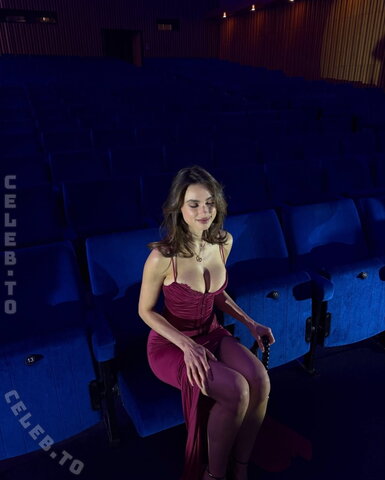 Charleen Weiss nude photo 17