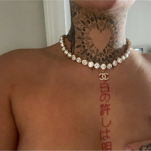 Charleymcmahon nude photo 22