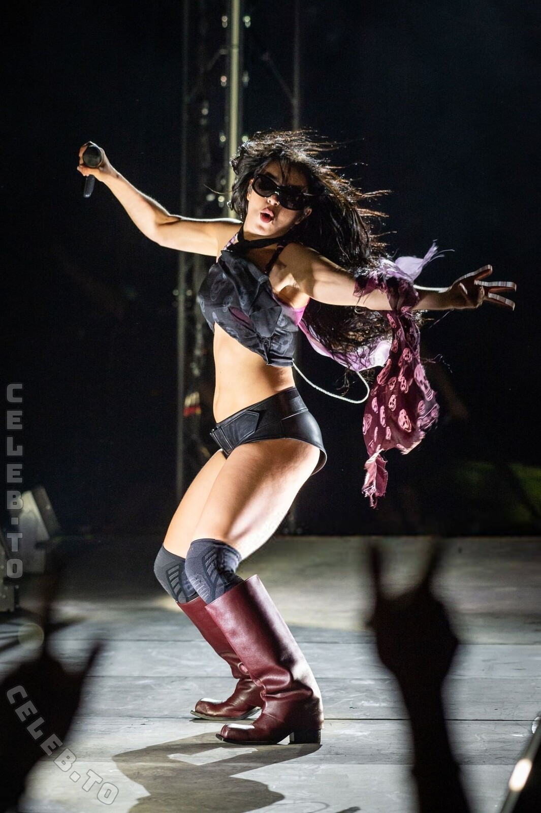 Charli XCX nude photo 4