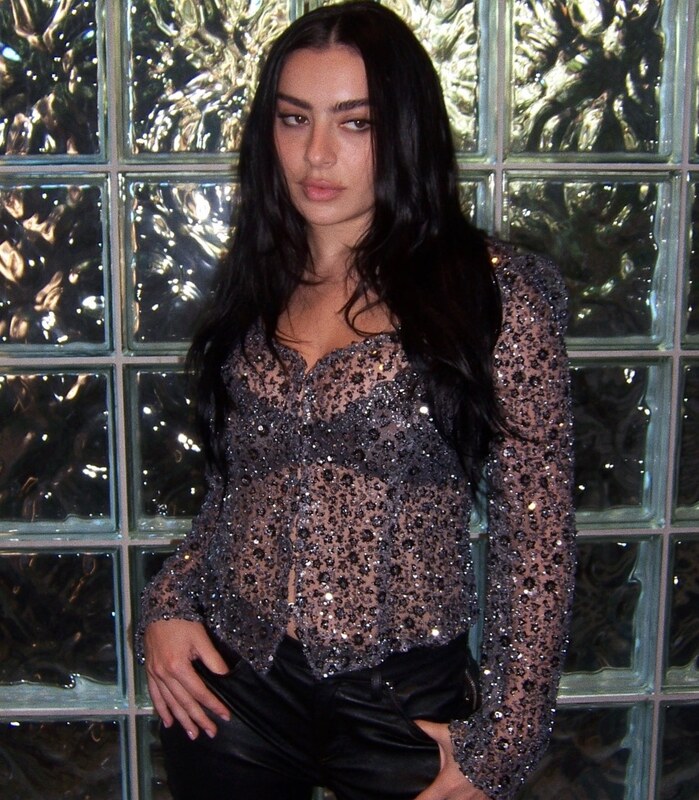 Charli XCX nude photo 2