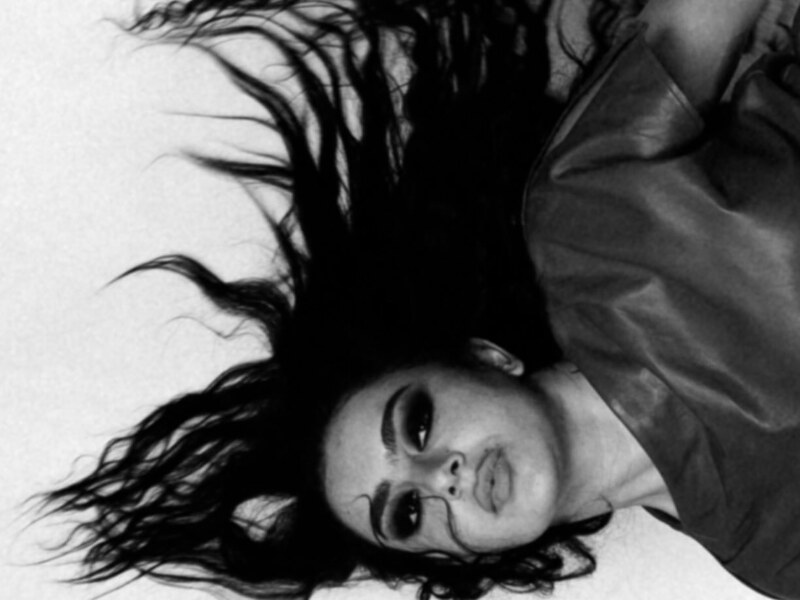Charli XCX nude photo 8