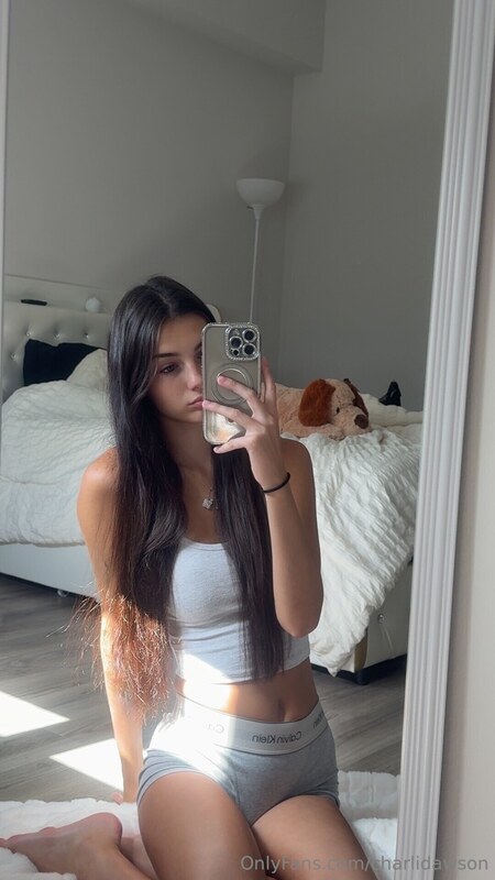 charlidawson nude photo 6