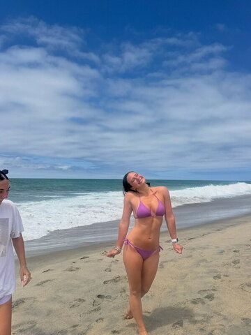 Charlotte Whitcher nude photo 2
