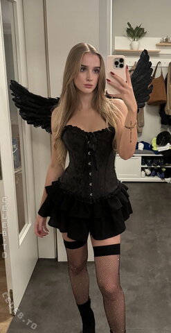 charlotte.rssgr nude photo 15