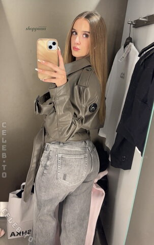 charlotte.rssgr nude photo 16
